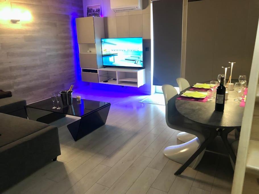 Duplex Atypique 20' De Toulouse Apartment Leguevin Exterior photo